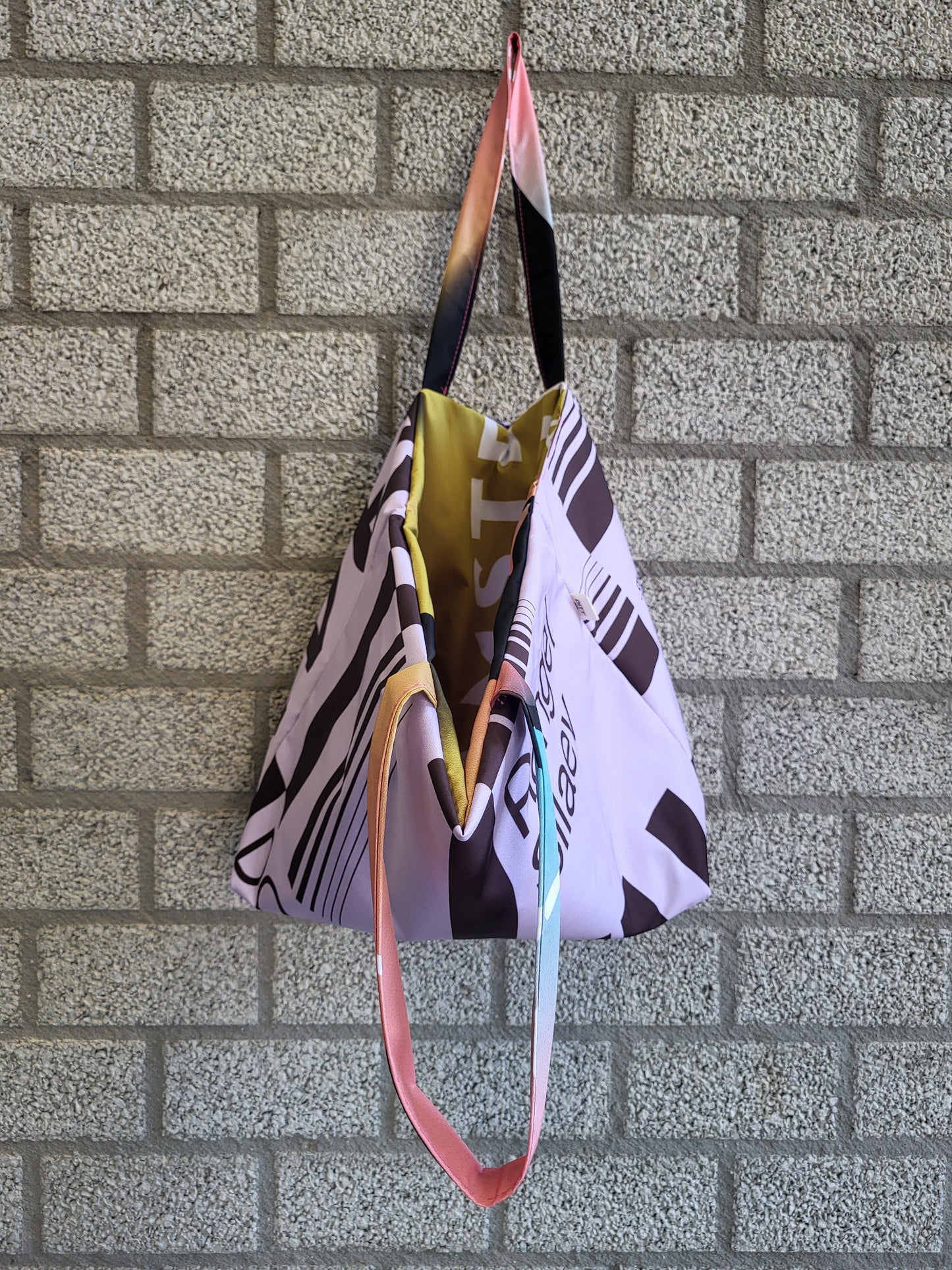 100% gerecyclede Oversized Shopper, Keerbaar