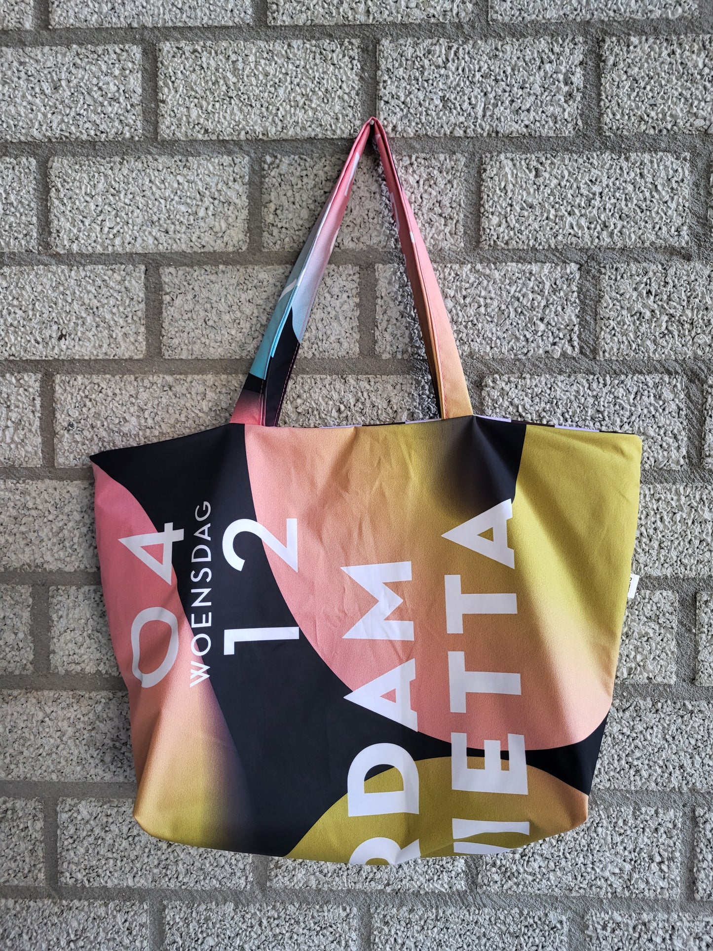 100% gerecyclede Oversized Shopper, Keerbaar