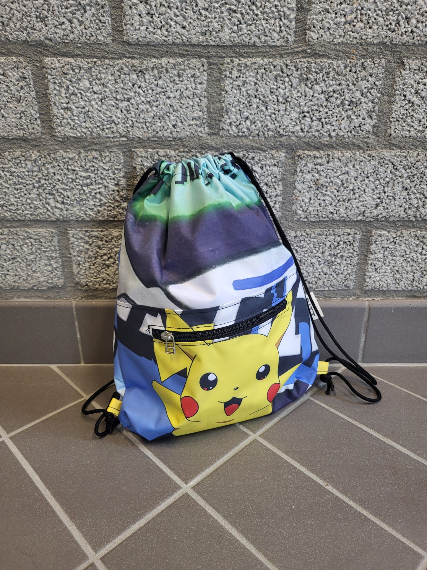 Duurzame kinderrugtas van gerecycled materiaal