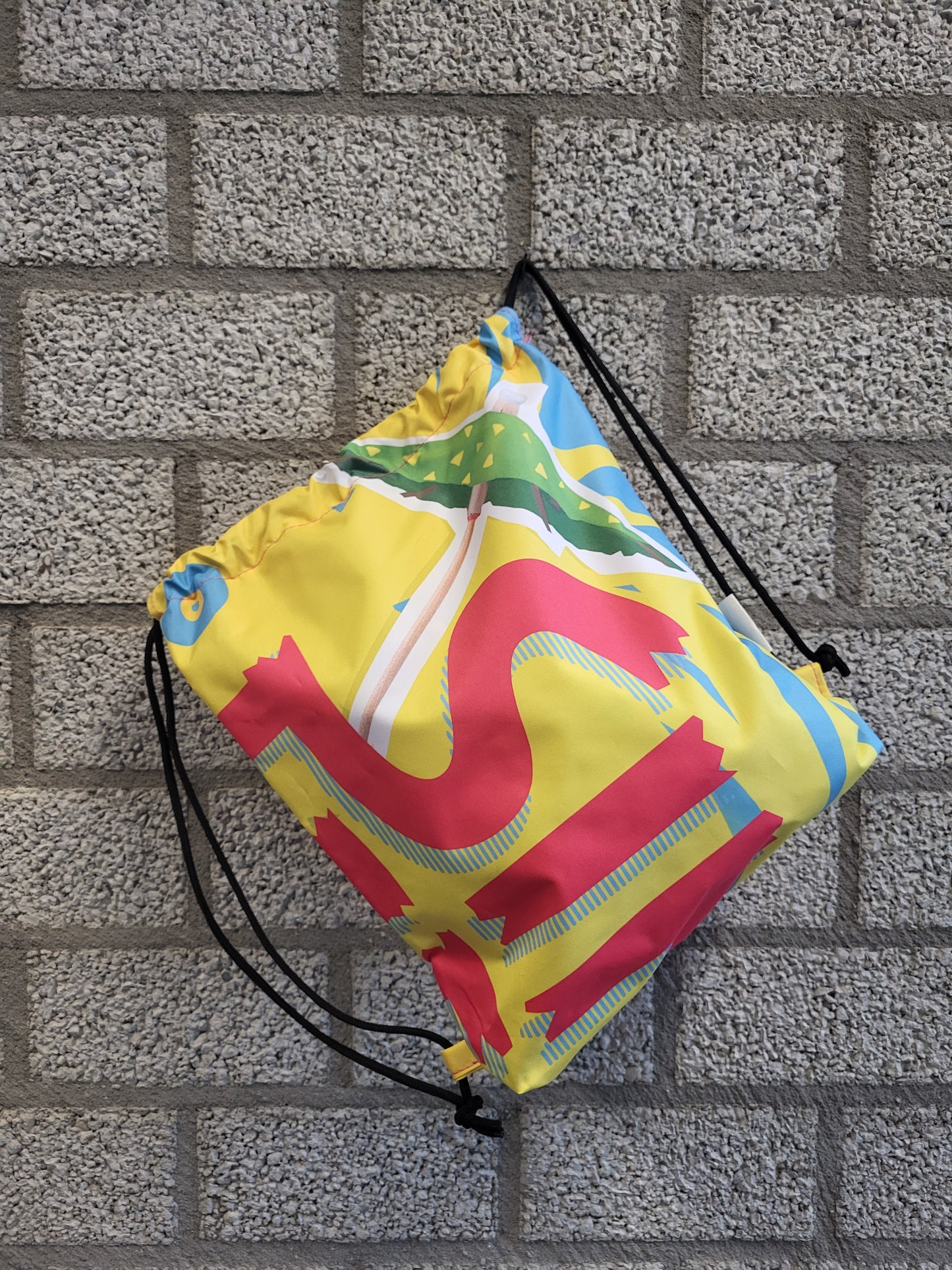 Duurzame kinderrugtas van gerecycled materiaal