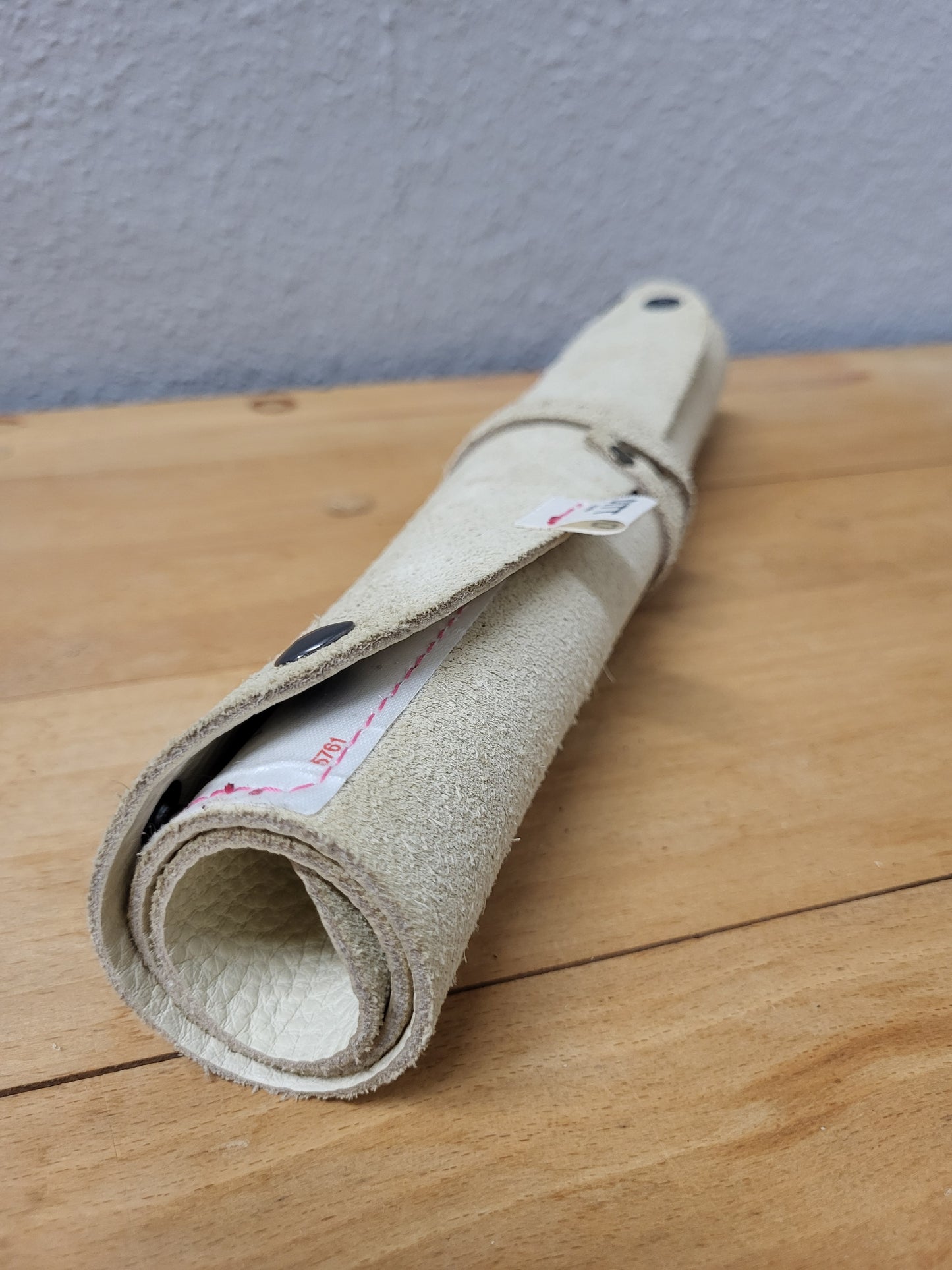 Dobbelmat van meubelleer